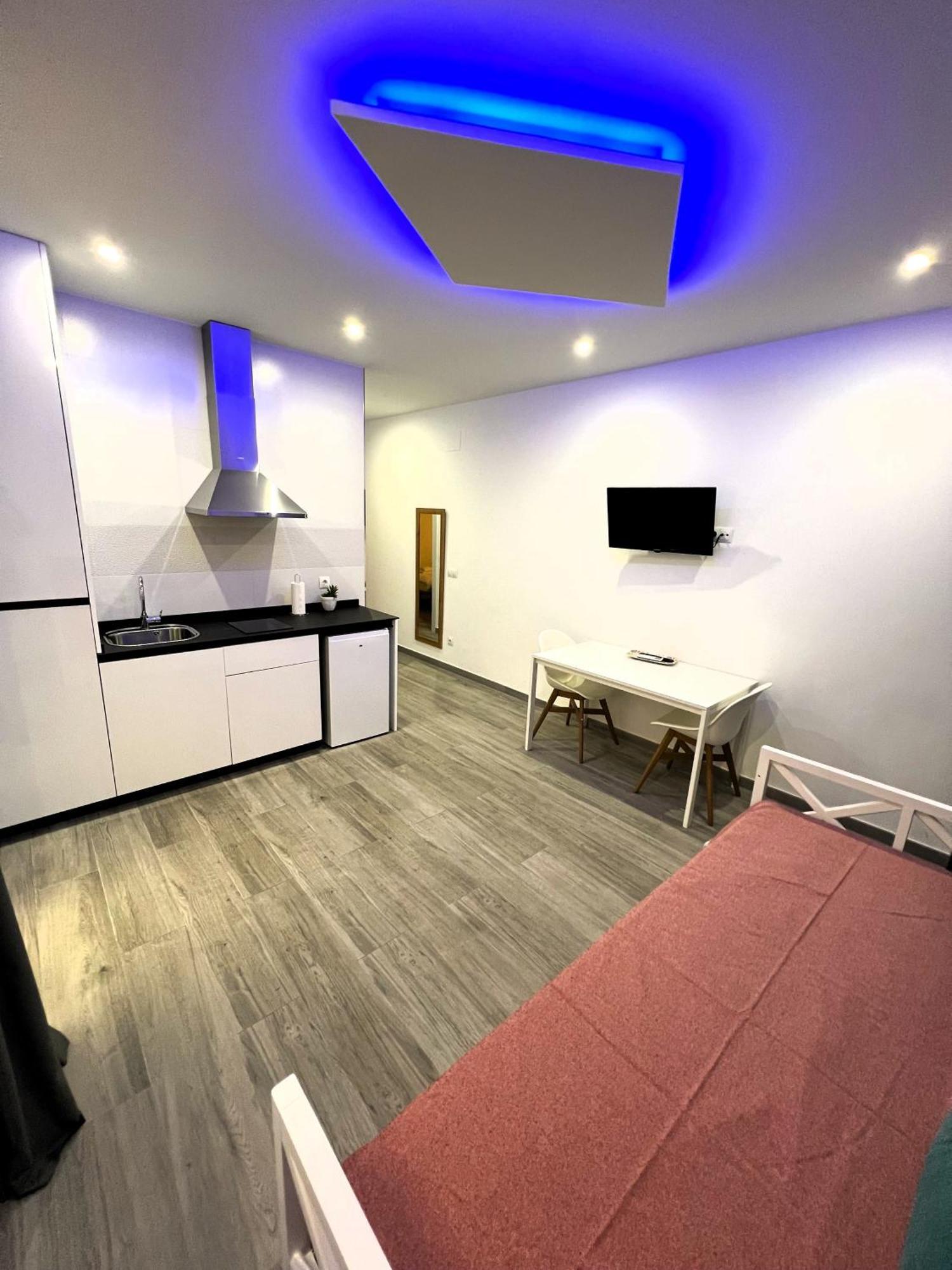 Acogedor Apartamento En Gran Via Madrid Exterior photo